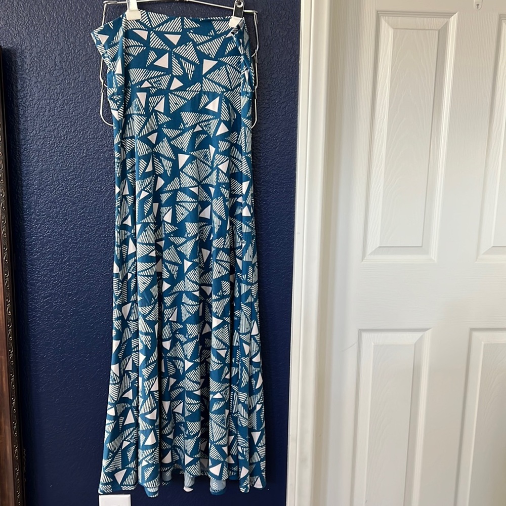 LuLaroe Maxi Skirt M